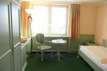 Duenenschloss Mit Private Hotel 3*