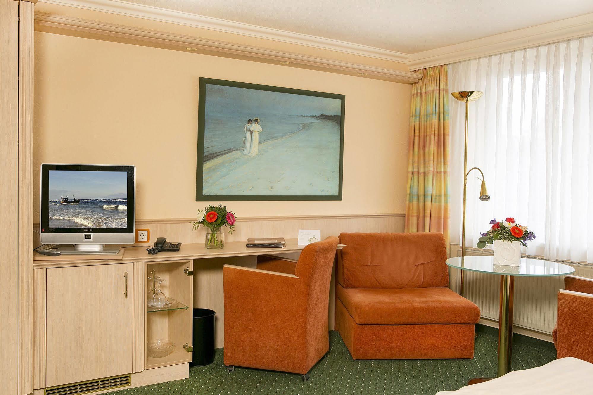 Duenenschloss Mit Private Hotel Zinnowitz